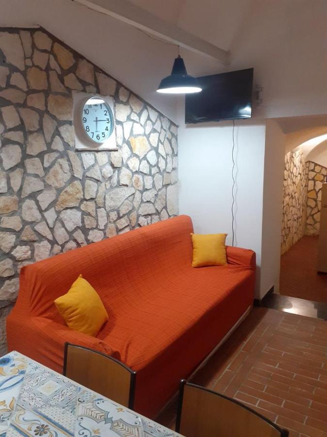 Apartmán La Grotta Di Filomena Katánie Exteriér fotografie