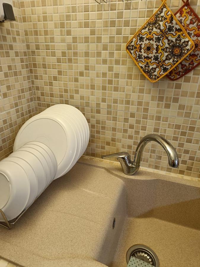 Apartmán La Grotta Di Filomena Katánie Exteriér fotografie